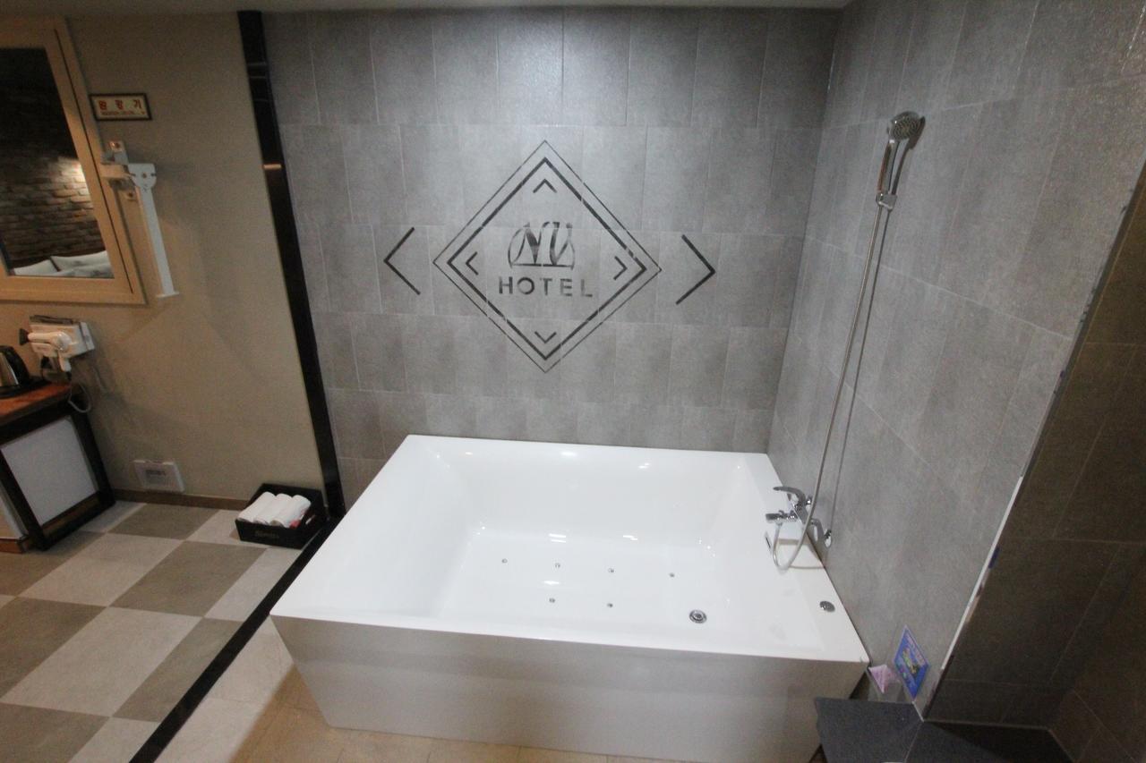 Nova Hotel Ulszan Kültér fotó